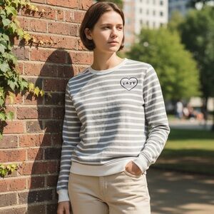 Well Worn Lazy Gray White Striped Sweatshirt Cozy Soft Casual Pullover Size S